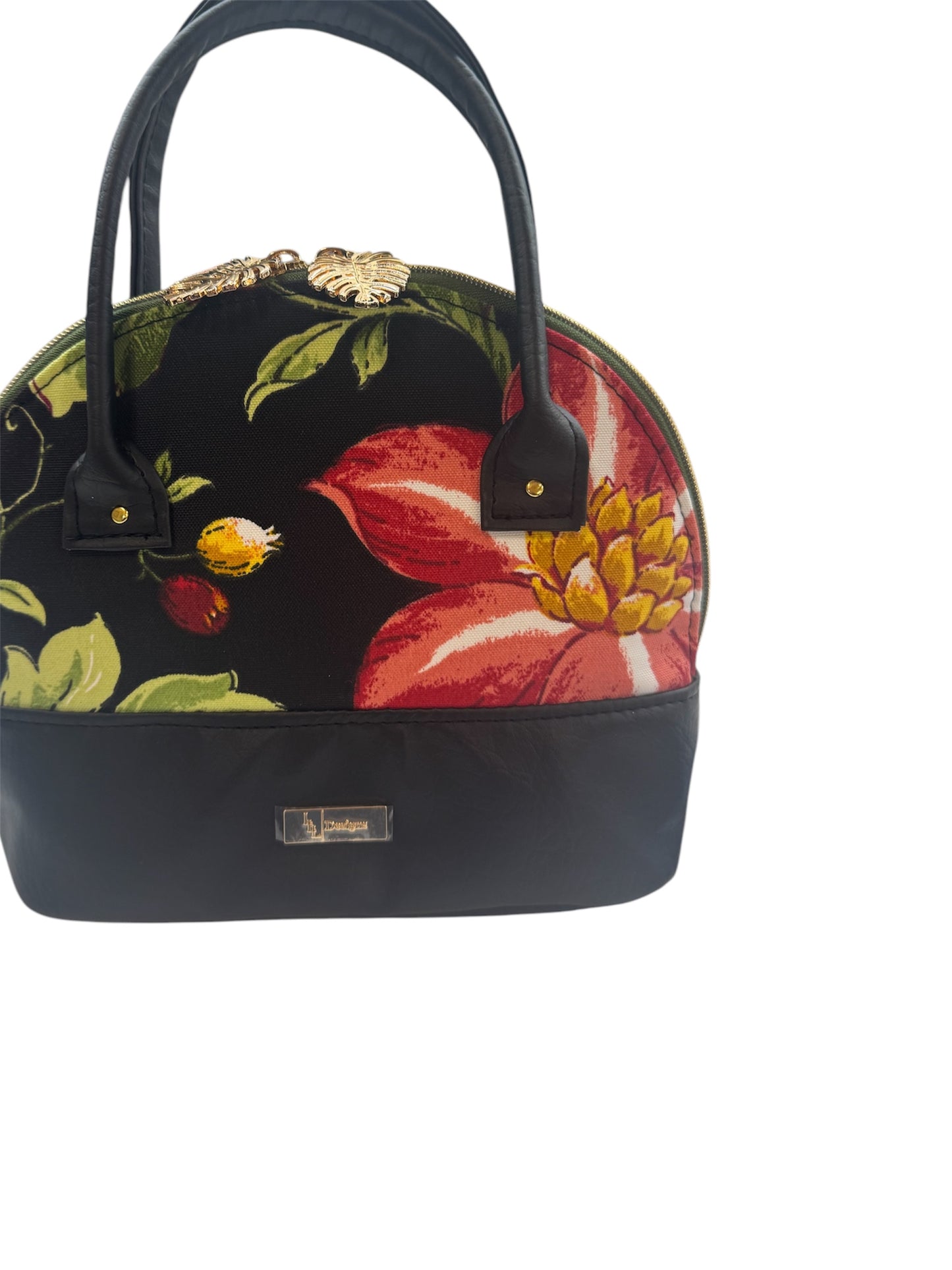 Drinks at Tiffany’s Bag