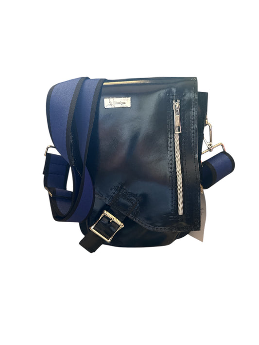 Jeronimo Leather Messenger Bag